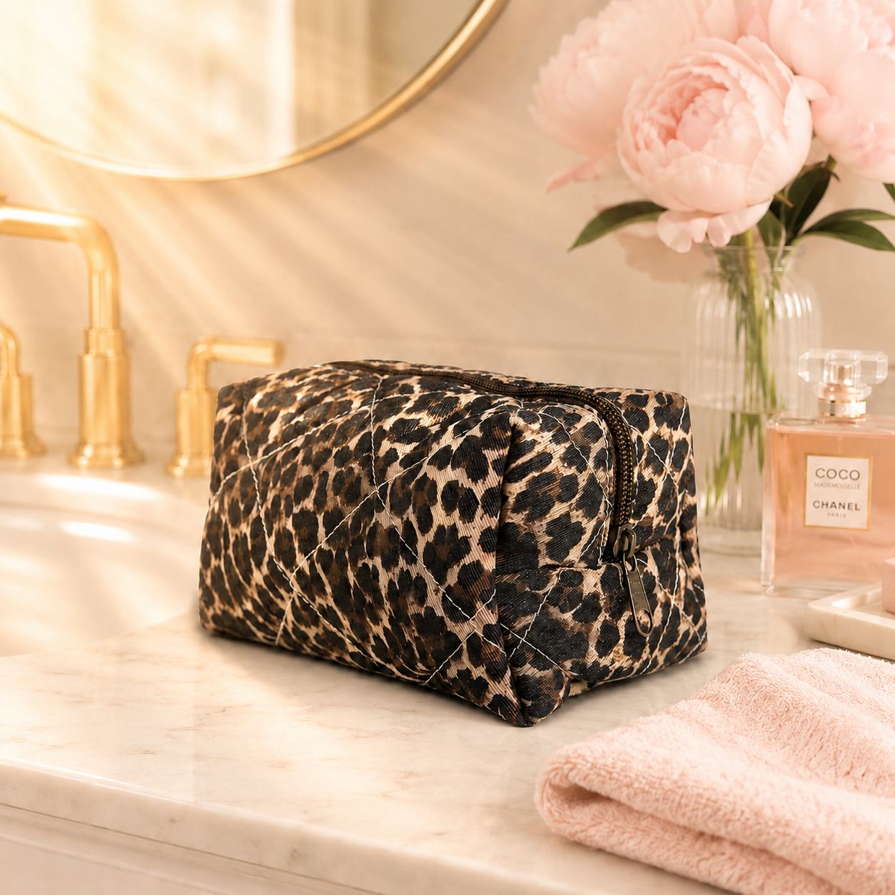 Travel Toiletry Leopard Print Makeup Bag Organizer for Women